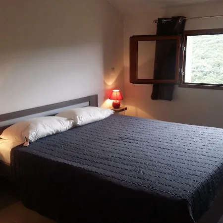 U Buschettu Olmeto (Corsica)